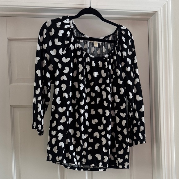 Michael Kors Tops - Michael Kors Women's Black and White Flower Petal Print Top